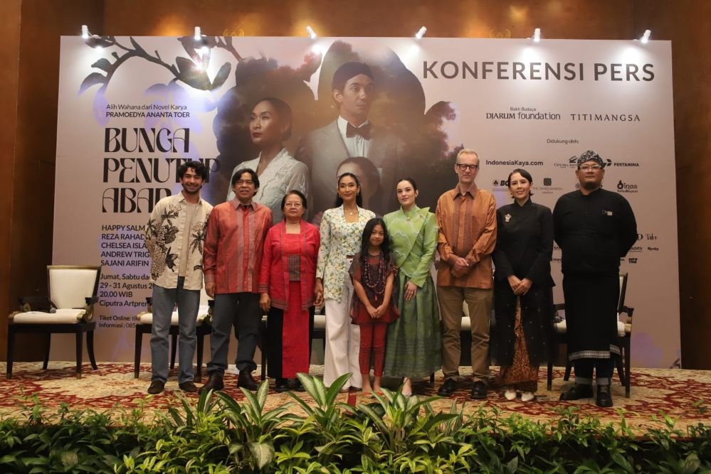 Pentas Teater “Bunga Penutup Abad” Kembali Menggugah Rasa