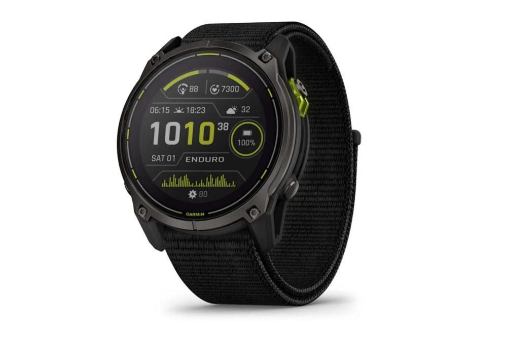15 Smartwatch Pria Terbaik 2025, Fitur Canggih